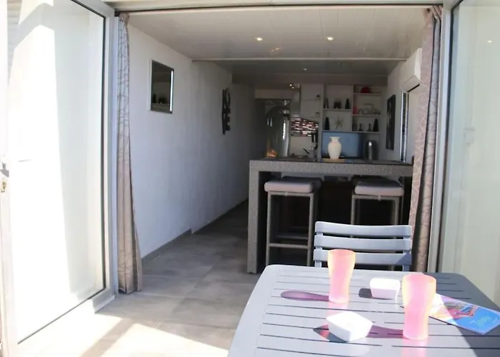 74, Port Nature 2 Au Village Naturiste